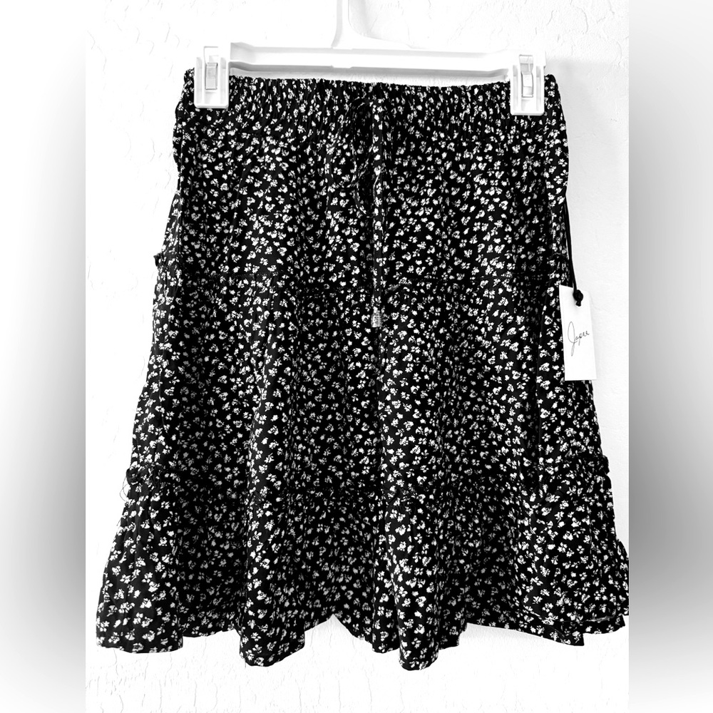 Japna- Floral Skirt